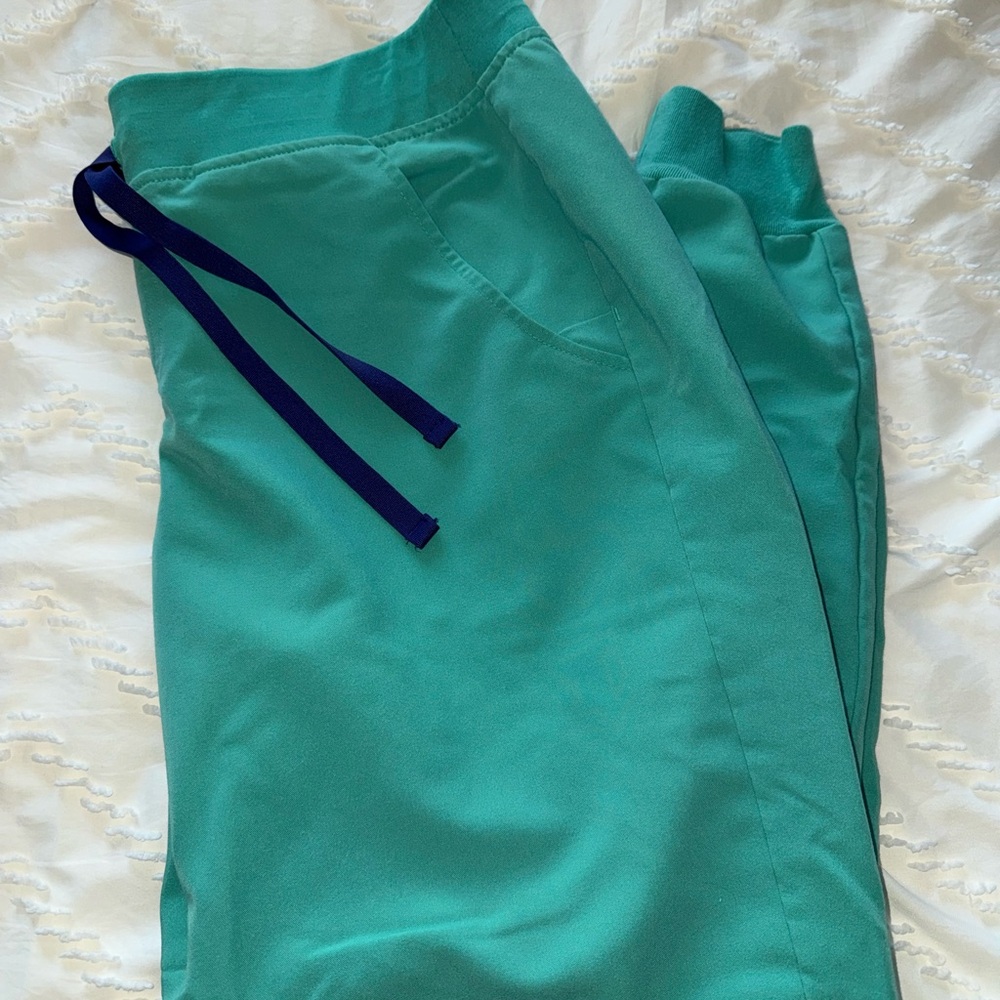 Figs surgical green joggers